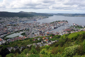 Blick auf Bergen