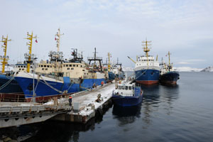 russische Schiffe in Kirkenes